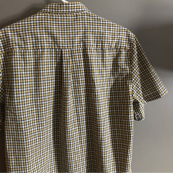 Men’s short sleeved flannel. - Picture 2 of 5